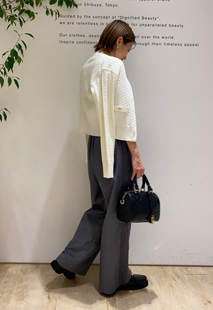 CABLE ENSEMBLE KNIT
