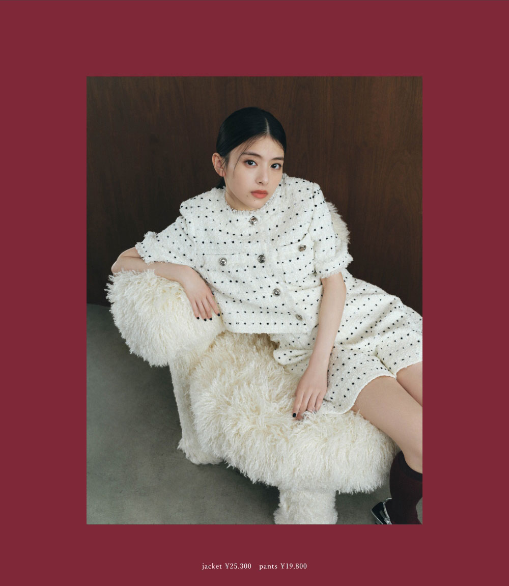 8月9日公開 WEB ALBUM｜出口夏希｜Apuweiser-riche