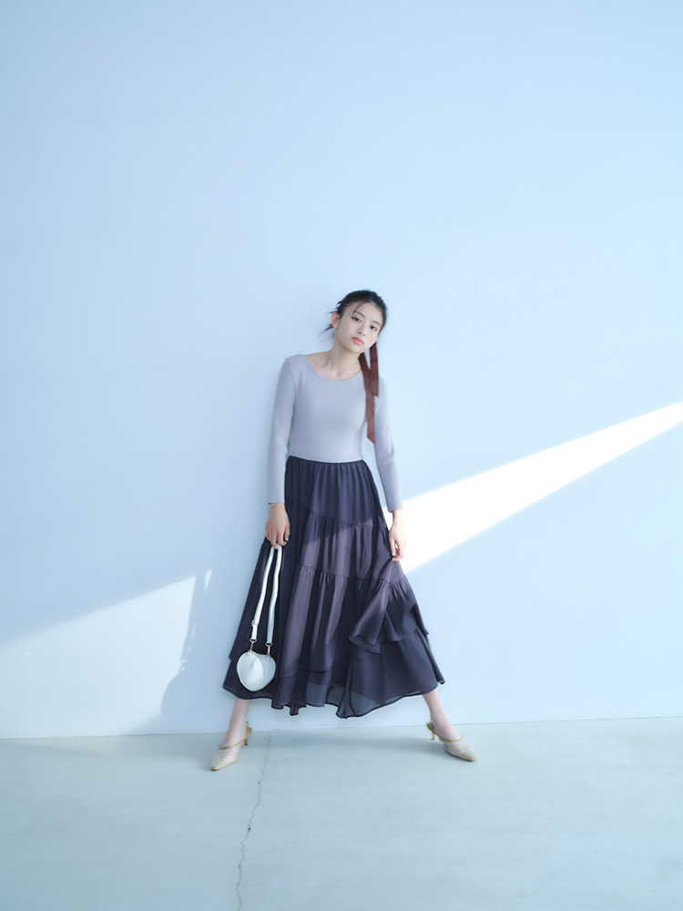 2月8日公開 VISUAL｜出口夏希｜Apuweiser-riche