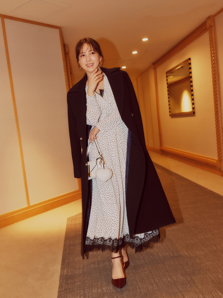 11月27日公開 WEB ALBUM｜麻亜里｜Apuweiser-riche