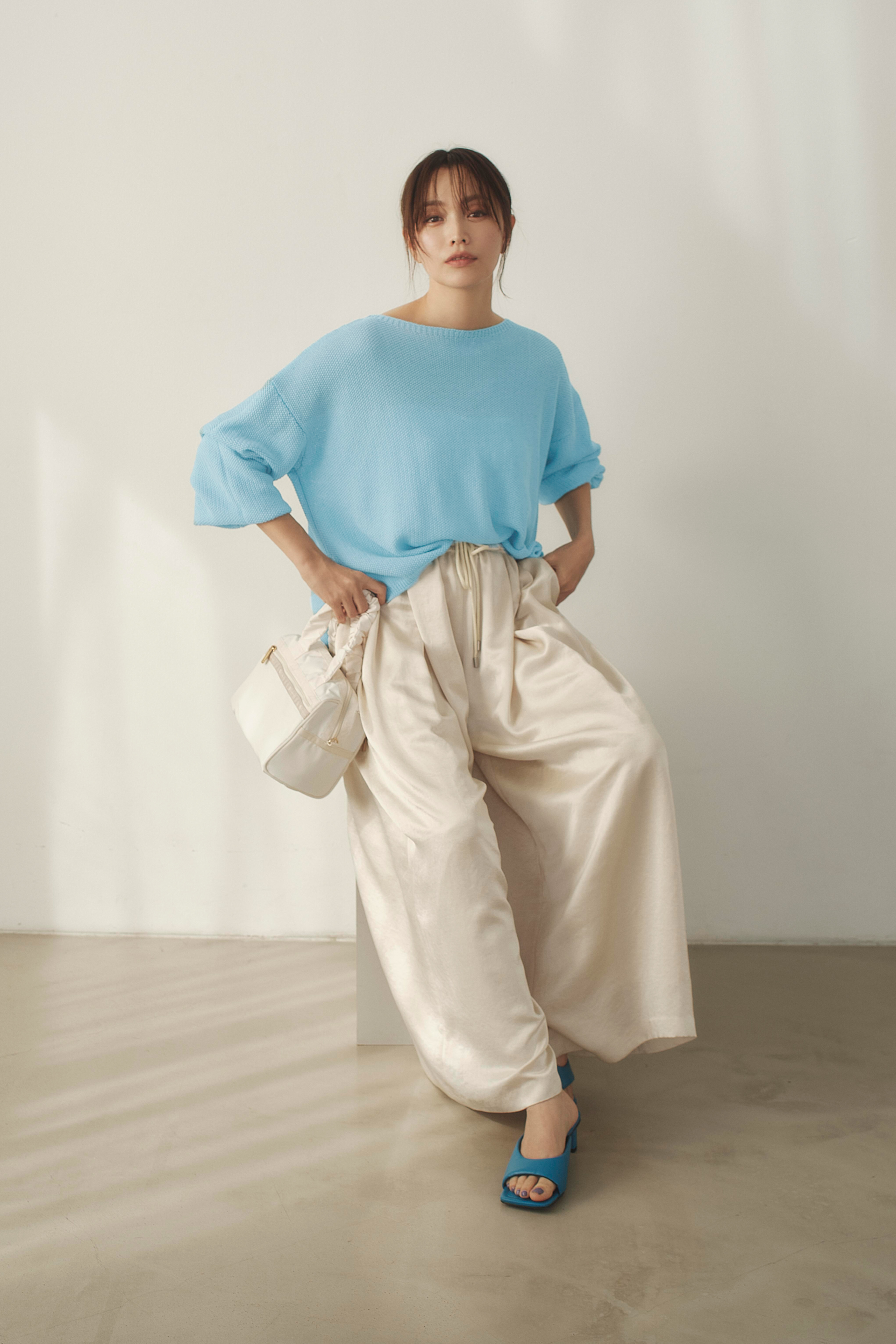 3月6日公開 WEB ALBUM｜蛯原友里｜CADUNE