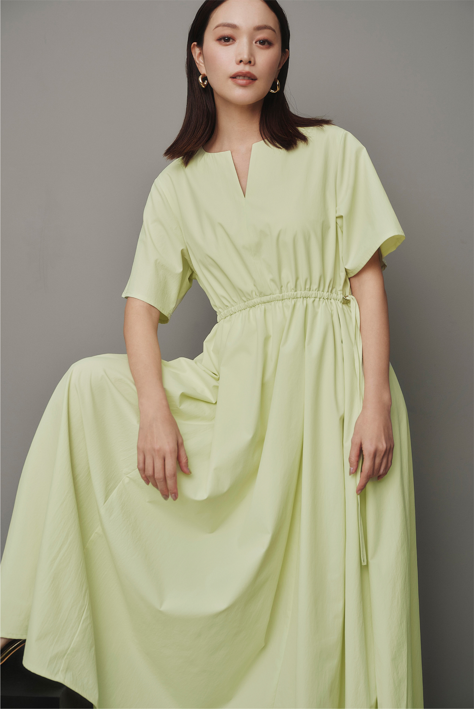 3月28日公開 WEB ALBUM｜蛯原友里｜CADUNE