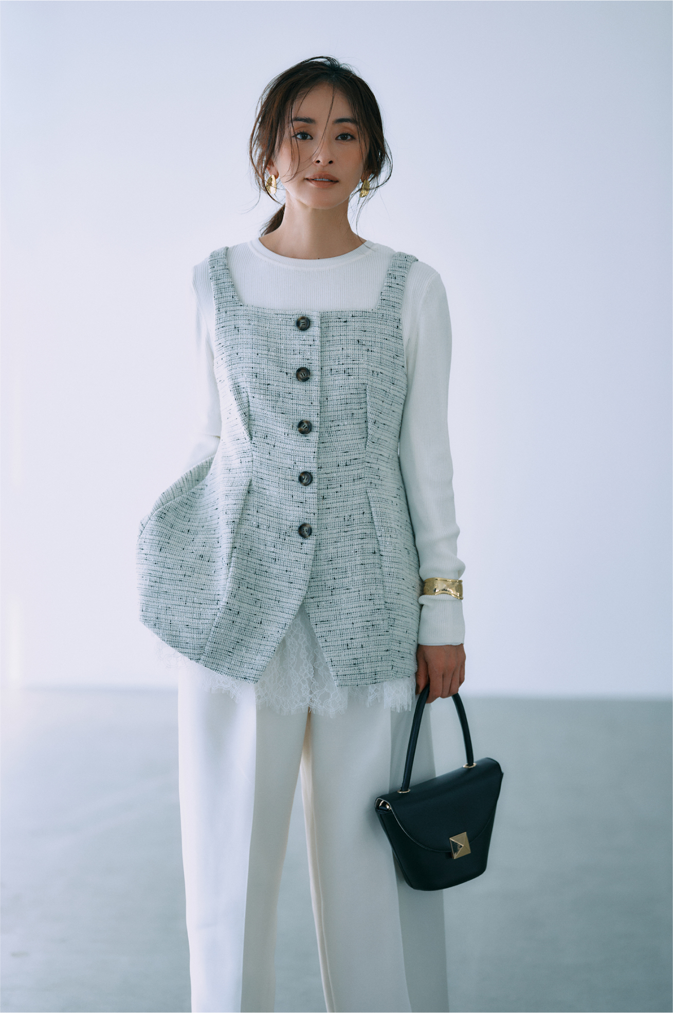 12月18日公開 WEB ALBUM｜クリスウェブ佳子｜CADUNE