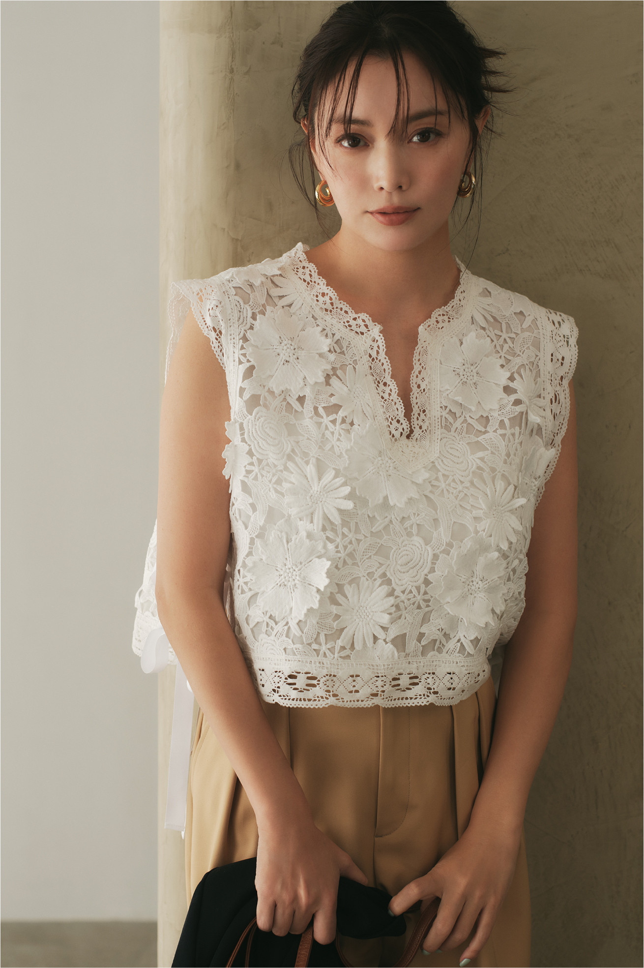 3月19日公開 WEB ALBUM｜蛯原友里｜CADUNE