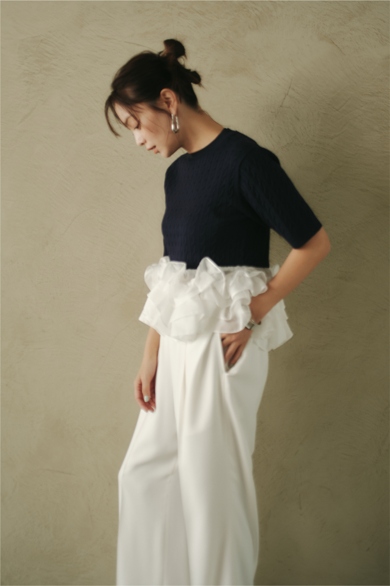 3月19日公開 WEB ALBUM｜蛯原友里｜CADUNE