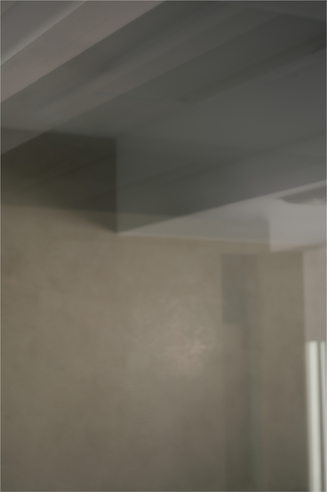 3月19日公開 WEB ALBUM｜蛯原友里｜CADUNE