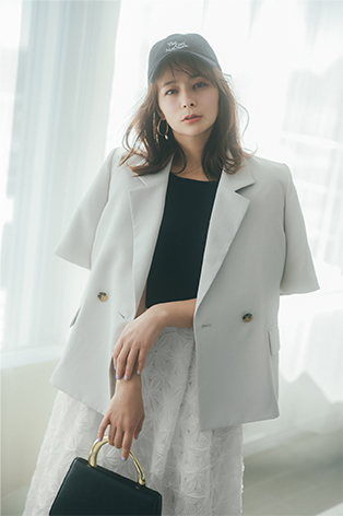 4月15日公開 WEB ALBUM｜加藤ローサ｜CADUNE