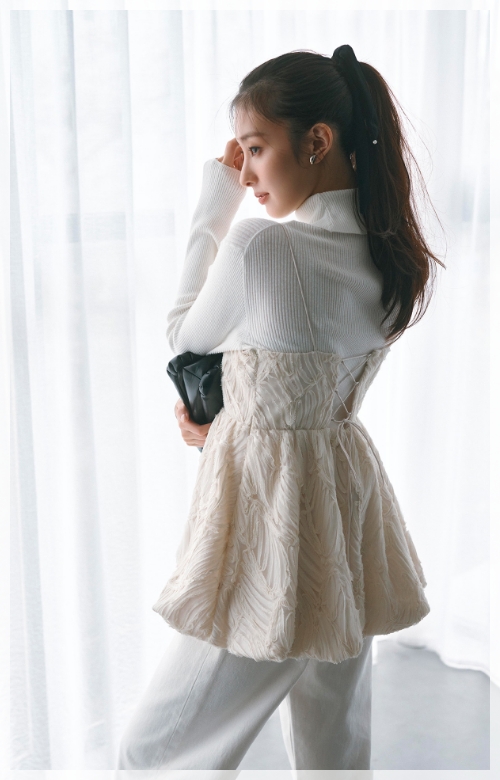 12月12日公開 WEB ALBUM｜宮本茉由｜Rirandture