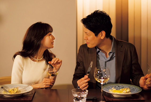 田中みなみ着用Apuweiser-riche 縦柄配色ワンピース　カーディガン 美人百花4月号掲載 Apuweiser-riche × 田中みなみ │【公式通販